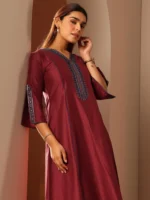 Maroon Embroidered Silk Blend A-Line Kurta - Image 2